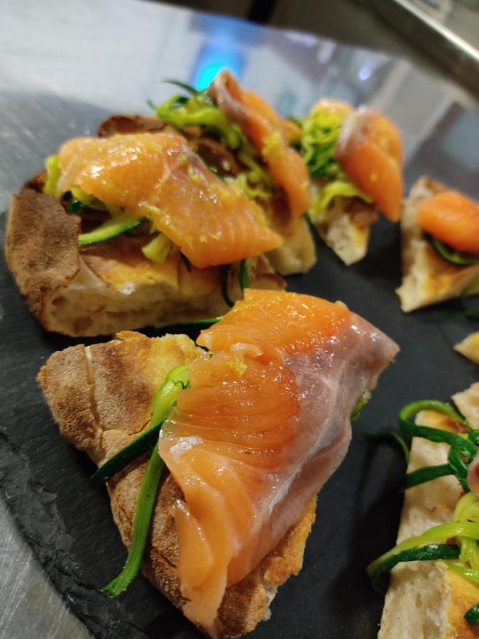 Paneolio B&B Poggio Picenze エクステリア 写真