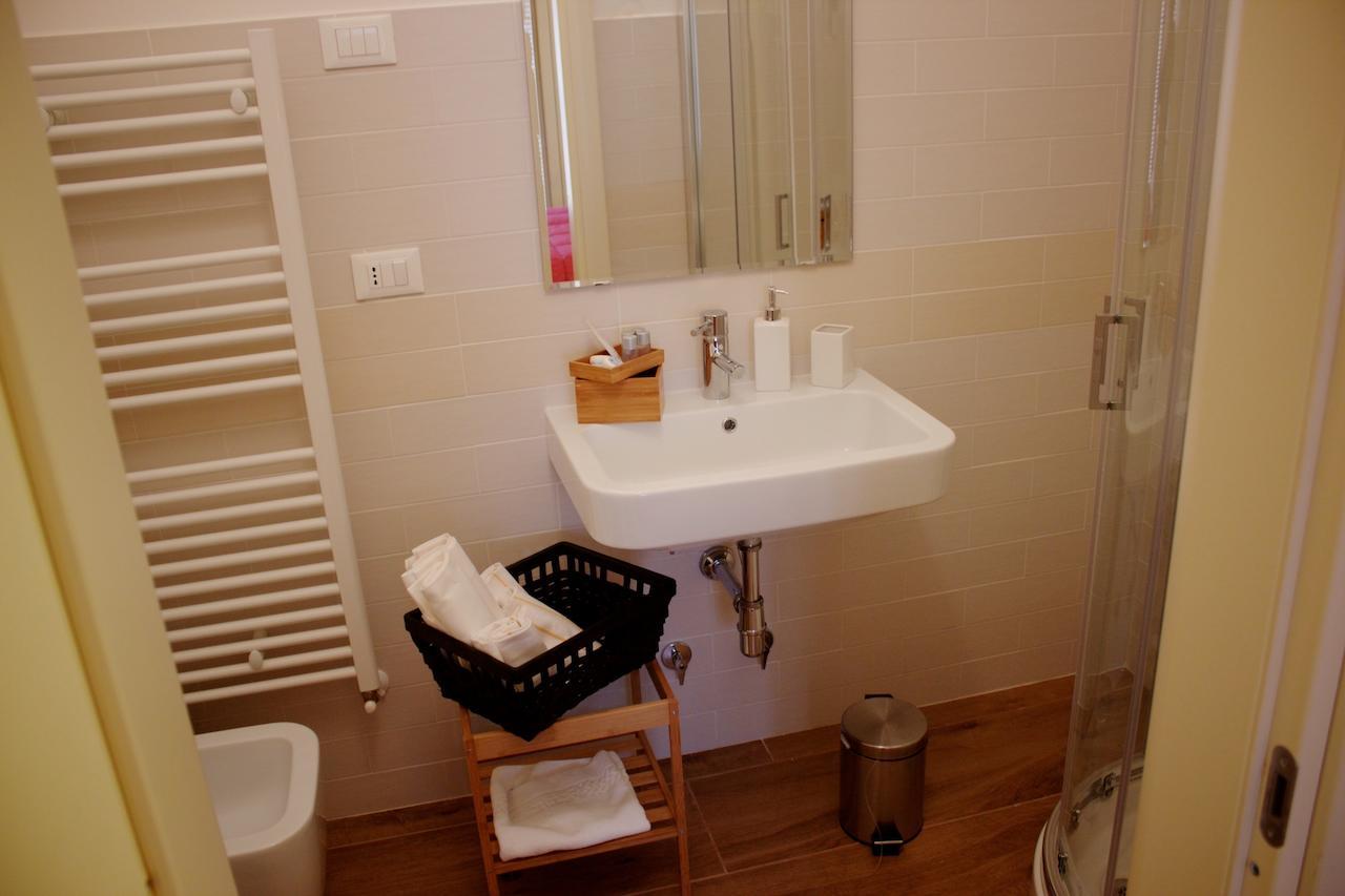 Paneolio B&B Poggio Picenze 部屋 写真